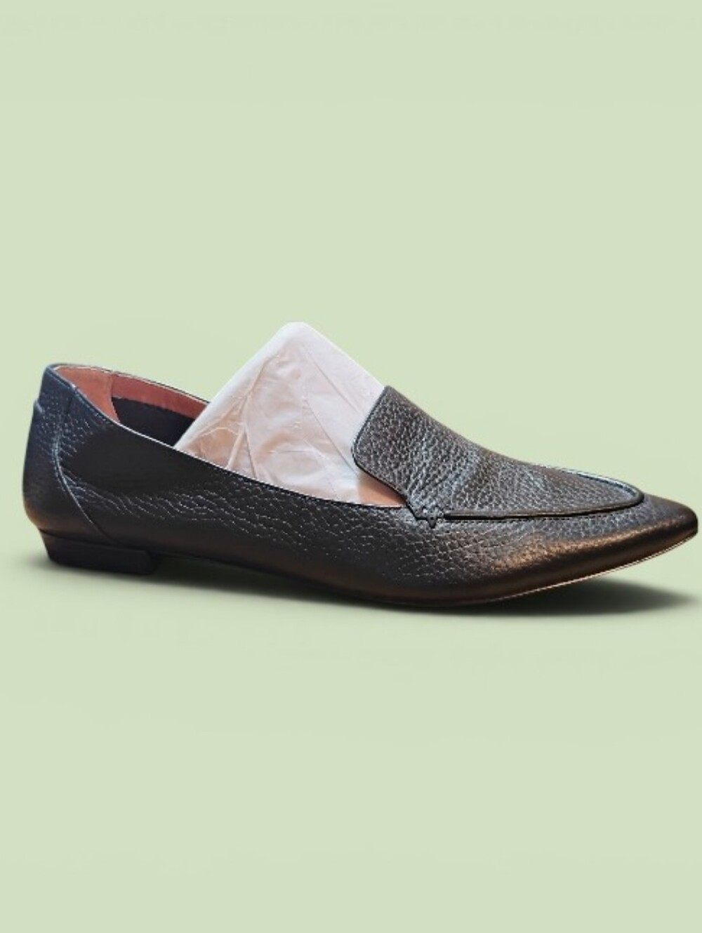 Vionic Noah Black Pebble Leather Slip-On Loafers